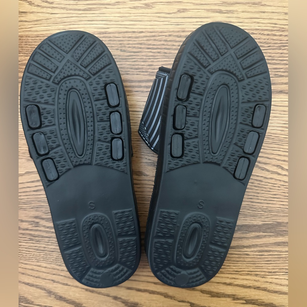 Acupressure Sandals - Picture 2 of 3